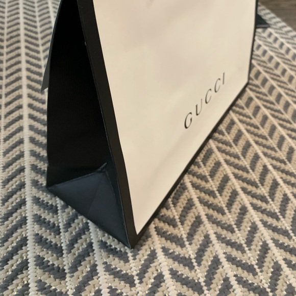 Gucci triangle bag - Picture 5 of 5
